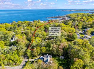 7 Intervale Rd, Cape Neddick, ME 03902
