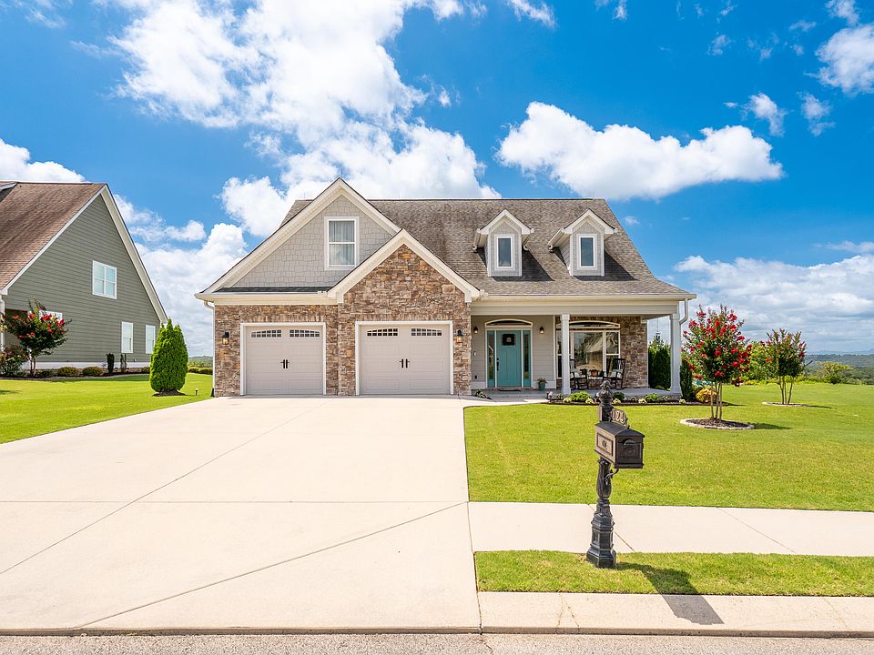 1st image of 124 Tuscany Village Dr