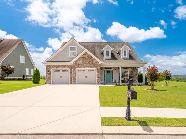 124 Tuscany Village Dr, Ringgold, GA 30736