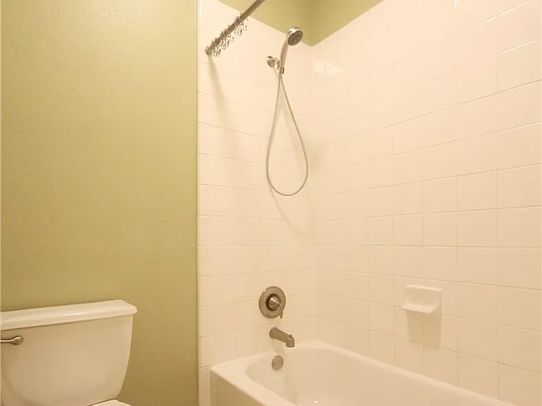 1909 Manada Trl — Photo 29