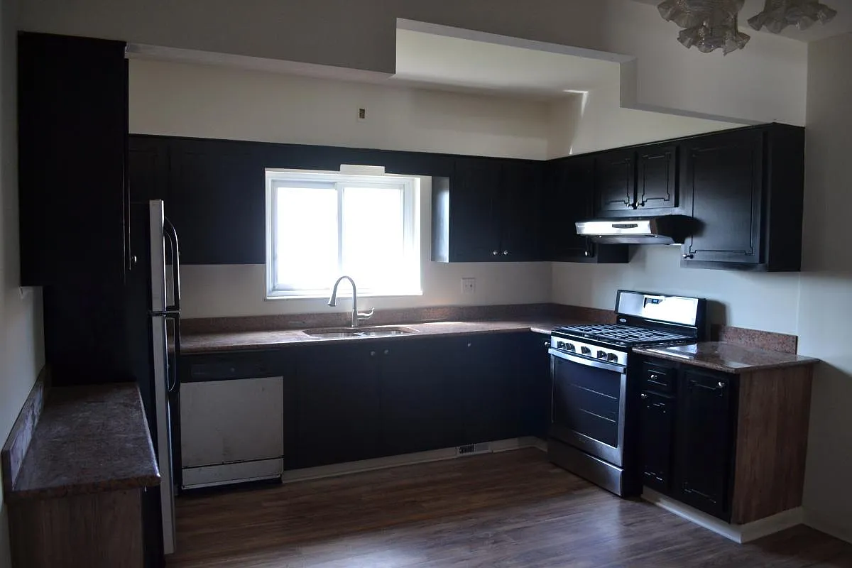 4028 Howley St photo 1