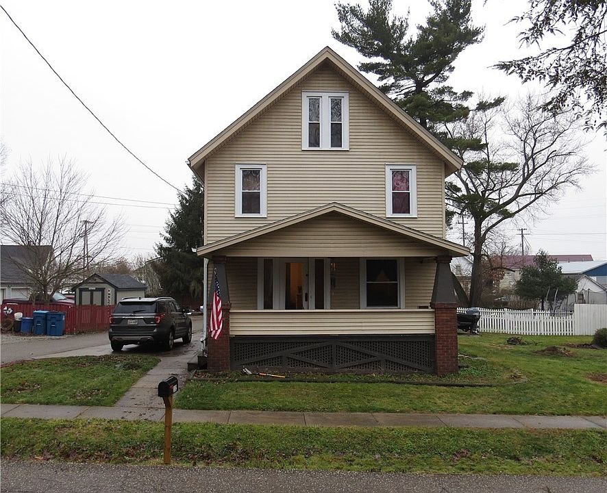 1st image of 112 High St NE