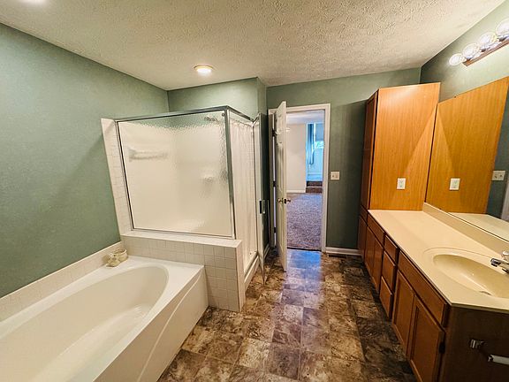 5th image of 7601 Mansion Cir APT D