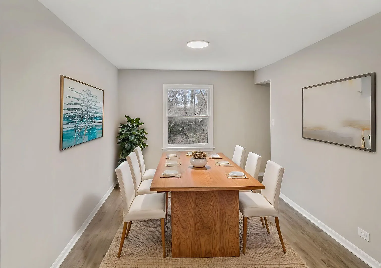 Fully Renovated 4 Bedroom Home in Homewood — Photo 4