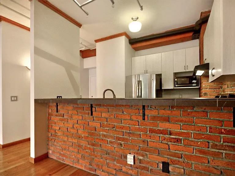518 Beatty St #306 — Photo 19