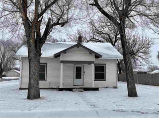 426 N Adams St, Cheney, KS 67025
