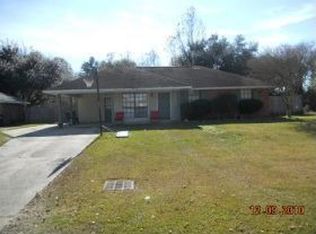 12836 Rambling Oaks Ave, Baton Rouge, LA 70818