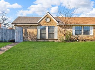 7313 Pineberry Rd, Dallas, TX 75249