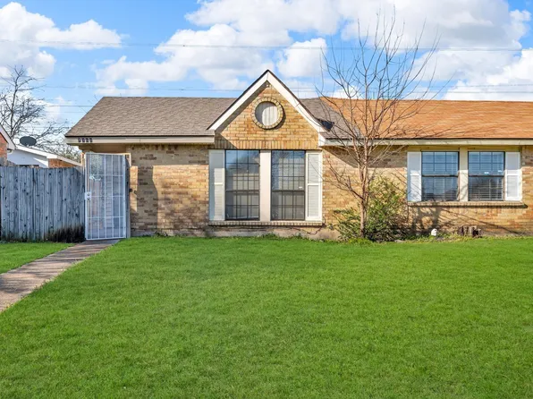 7313 Pineberry Rd, Dallas, TX 75249