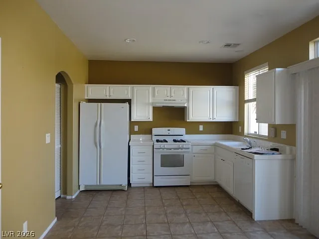 974 Sweeping Vine Ave — Photo 4