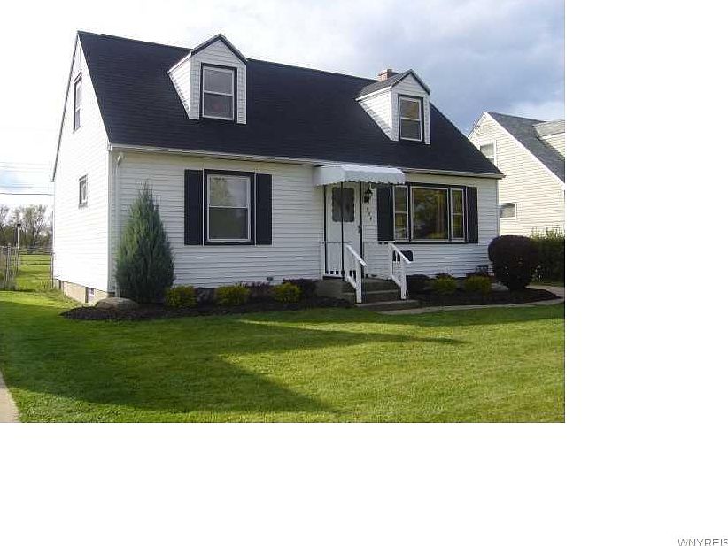 1st image of 334 McNaughton Ave