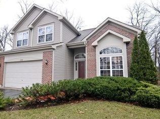 1983 S Sparrow Ct, Libertyville, IL