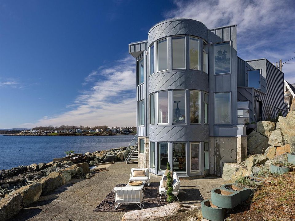 1st image of 2179 Crescent Rd