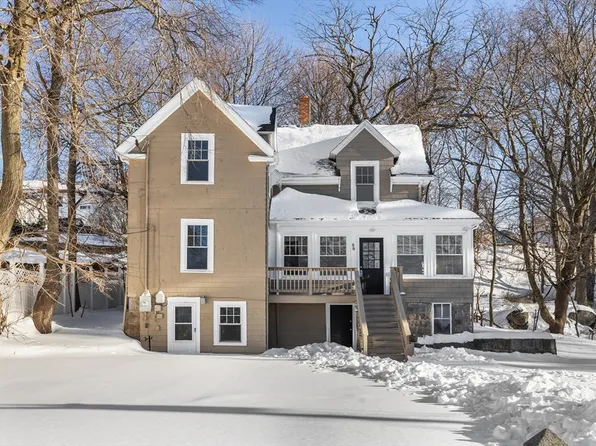 25 McDonald St, Quincy, MA 02169