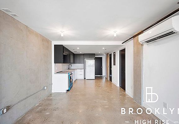 3rd image of 21 29th St #427