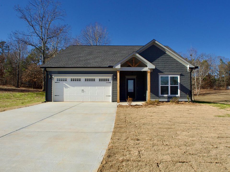 1st image of 511 N Point Cir