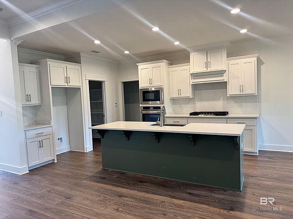 3rd image of 12248 Exbury Way
