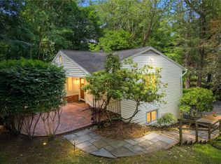 2 Red Fox Run, Pittsford, NY 14534