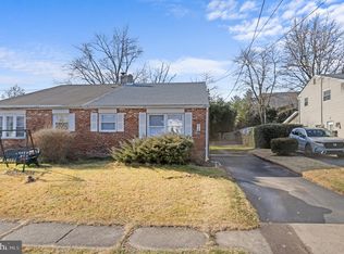 818 Cherry St, Lansdale, PA 19446