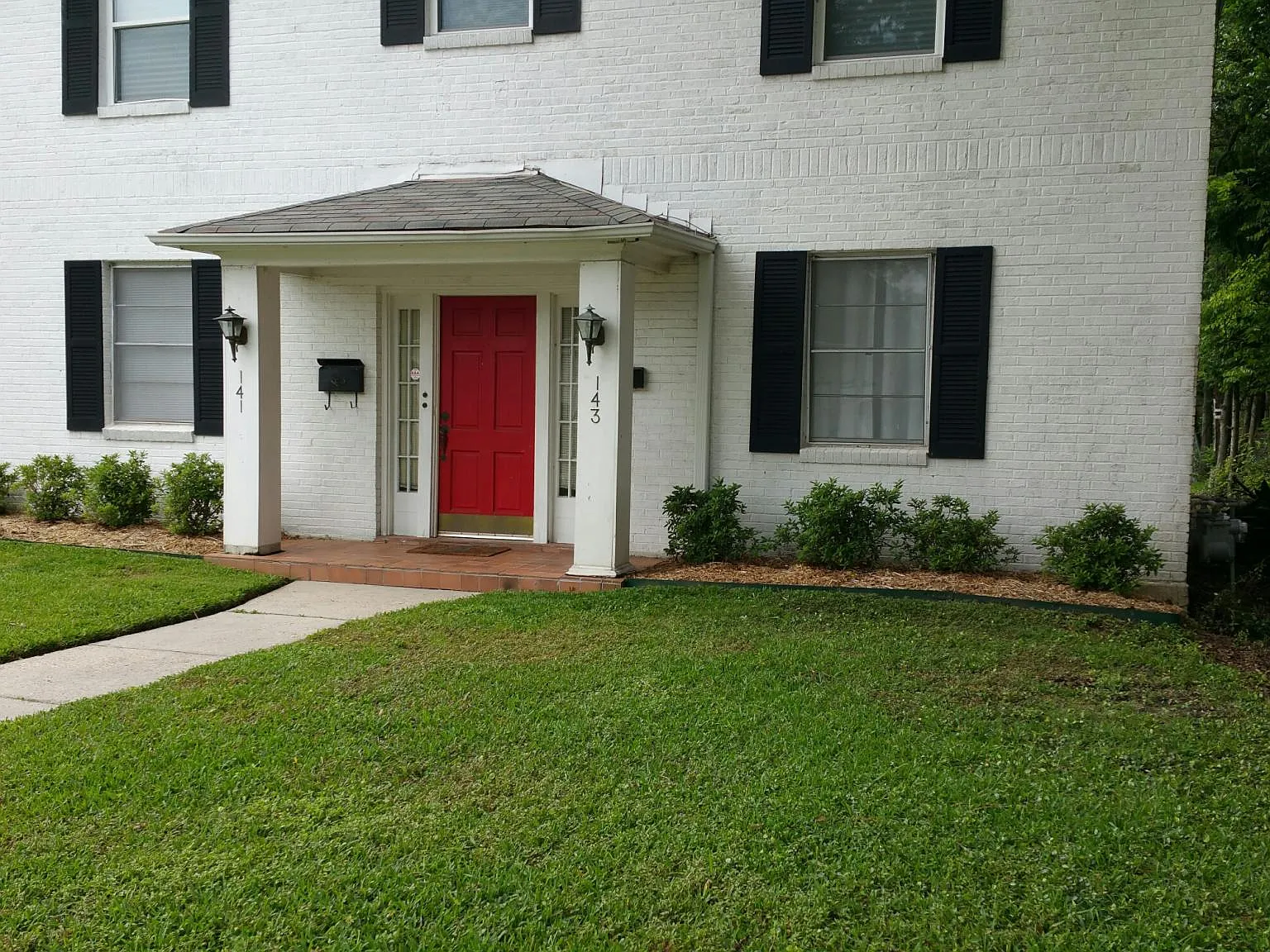 2 bed, 1100 sqft, $1,800 — Photo 2