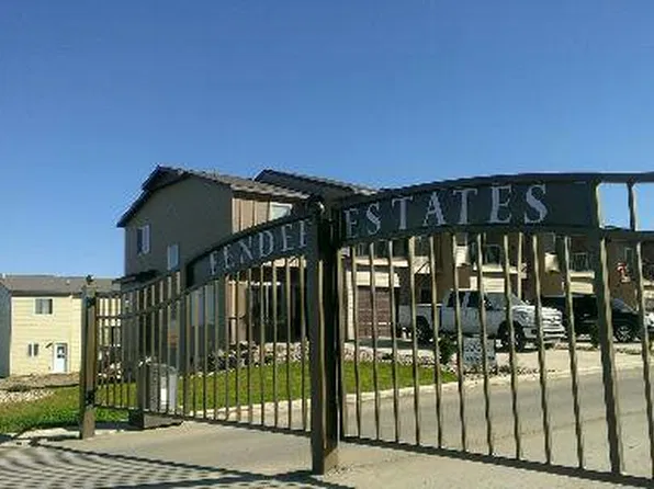 13725 Kristina St Unit H, Williston, ND 58801