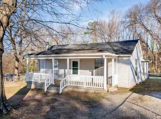 22 Sulphur Springs Rd, Greenville, SC 29617