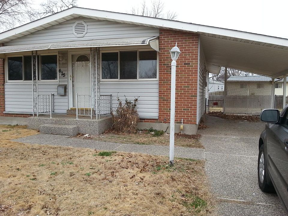 1st image of 625 Loyola Dr