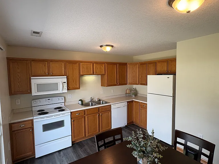 955 Parker Blvd #301 — Photo 11