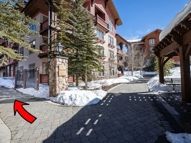 E Big Cottonwood Canyon Rd — Photo 37