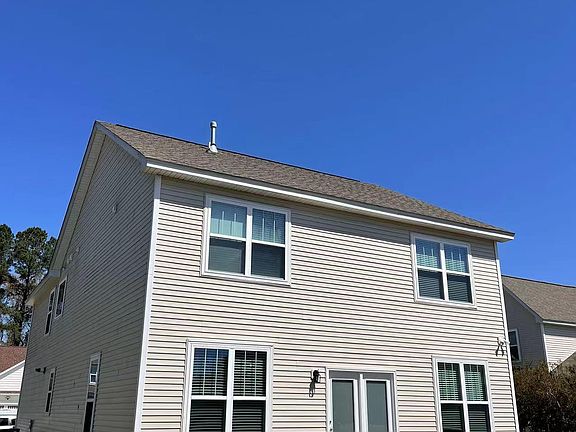 4th image of 3951 Briar Vista Dr