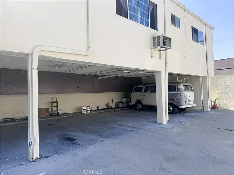 2310 Washington Cir #F — Photo 24