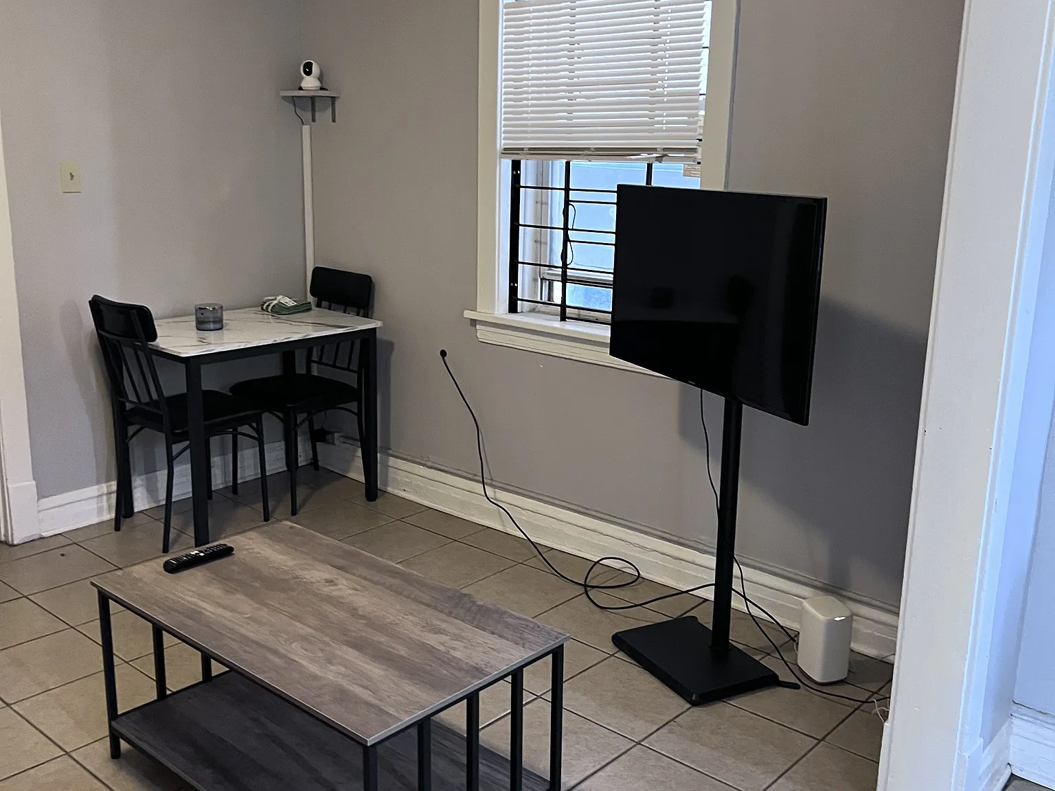 1380 Jackson Street - BSE Room 2 — Photo 1