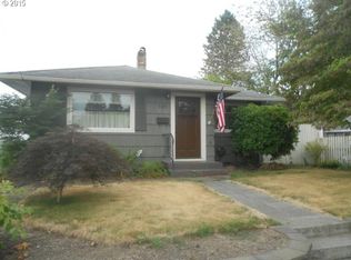 520 SE 4th St, Gresham, OR 97080