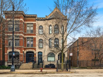 2233 N Halsted St, Chicago, IL, 60614