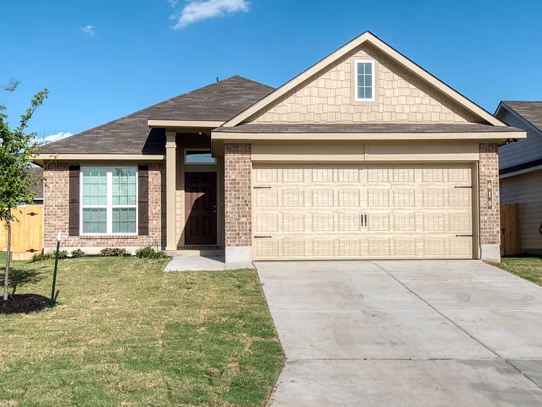 619 Hollyhock Dr — Photo 11