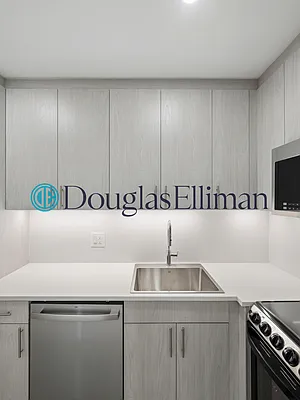 Rented by Douglas Elliman | media 20