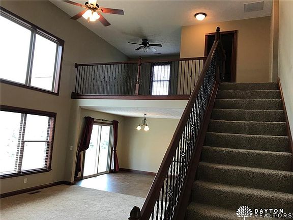 3rd image of 1138 Edgewater Dr