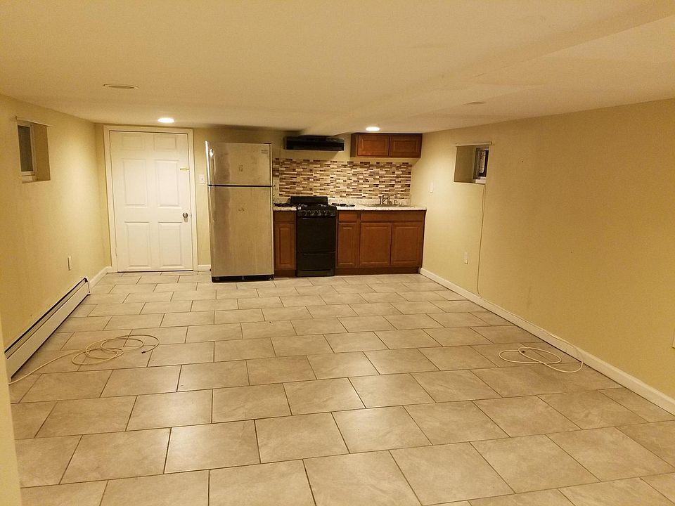 1st image of 17020 116th Ave