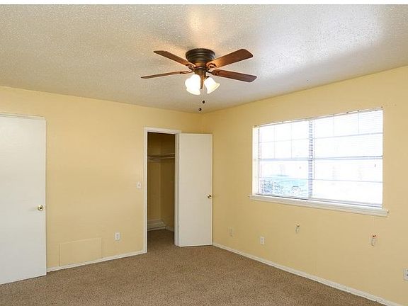 5th image of 4776 NW 23rd St APT 266