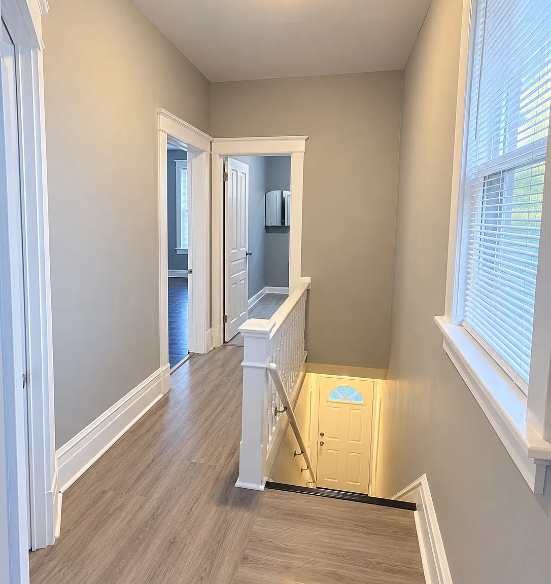 5 bed, 2244 sqft, $2,200 — Photo 3