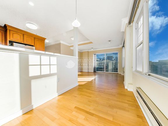 3rd image of 900 Van Ness Ave APT 703