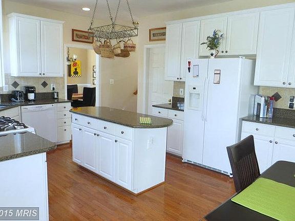 4th image of 20826 Shy Beaver Ct