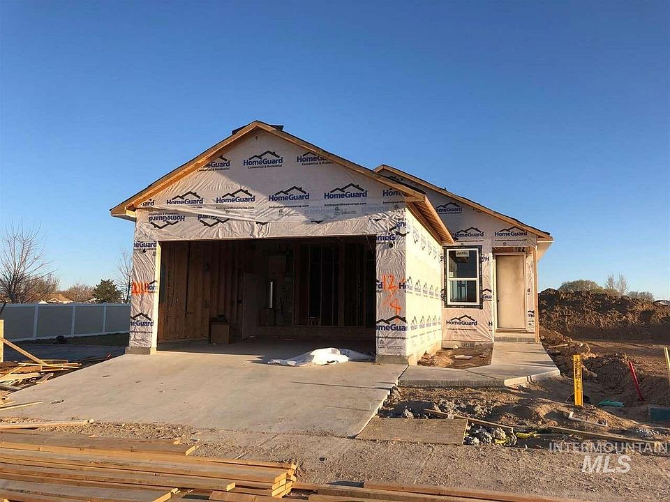 1st image of 2096 Izabella Ct