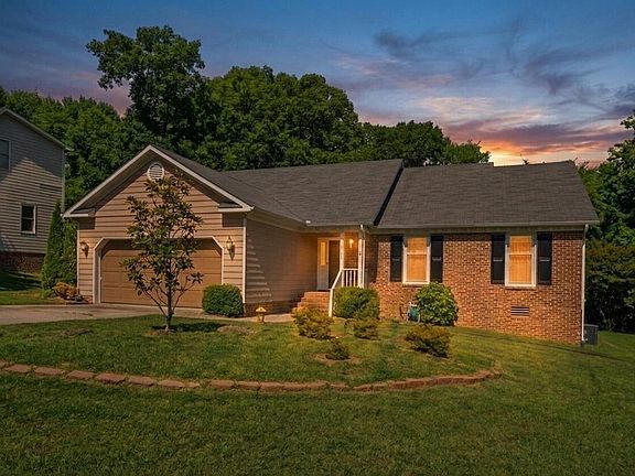 2nd image of 5100 Stardust Dr