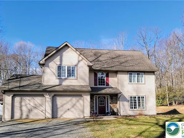 67 Forest Lake Dr, Jim Thorpe, PA 18229