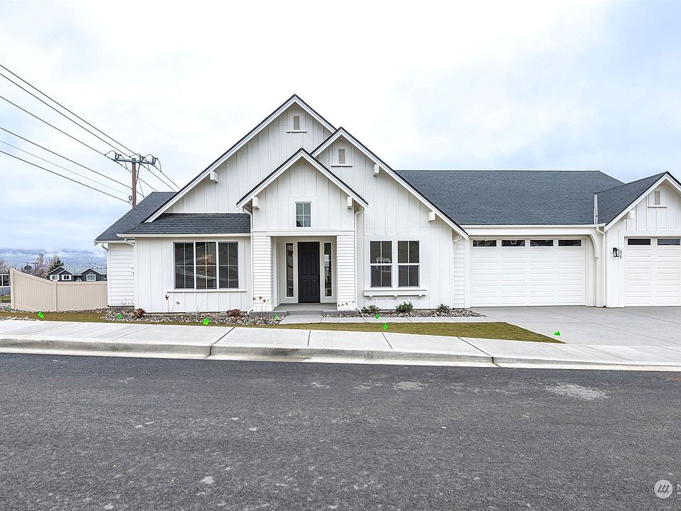 1st image of 676 S Juli Avenue
