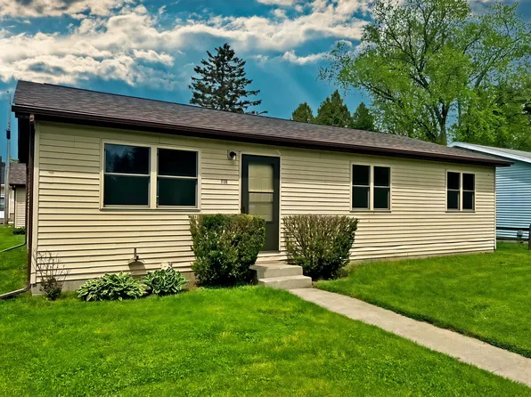 803 Clement St, La Porte, IN 46350