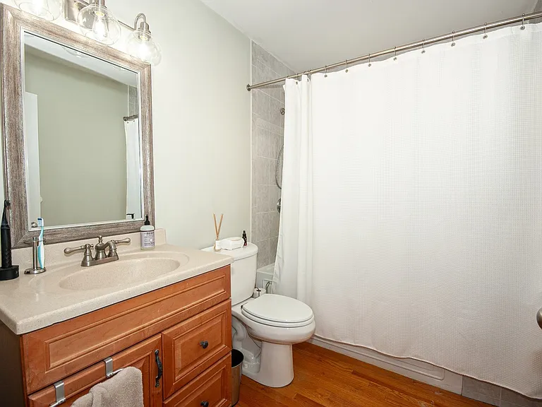 2 Burnham Pl #2 — Photo 13
