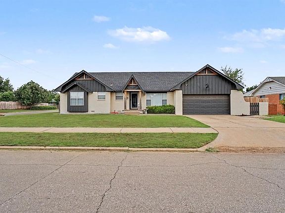 2nd image of 208 Mockingbird Dr S