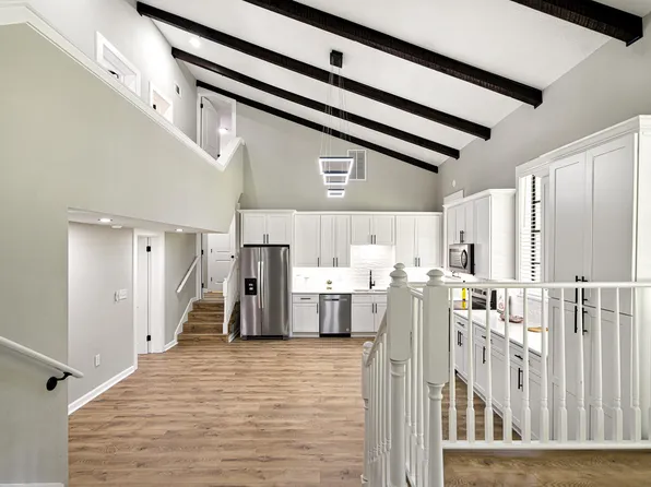 598 Rushing Rd, Ponce De Leon, FL 32455